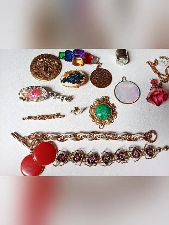 Gold-Tone Silver Tone Vintage Jewelry Bundle