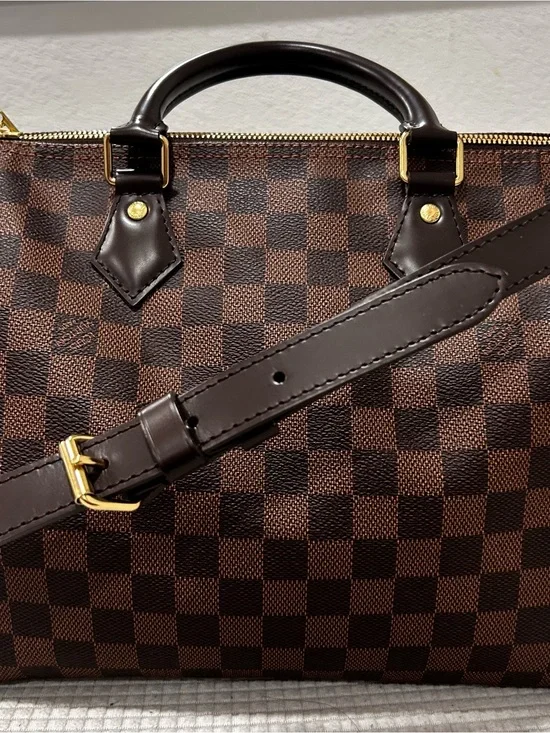 Authentic Louis Vuitton Speedy 30 Bandouliere Duffel Bag with Gold Hardware