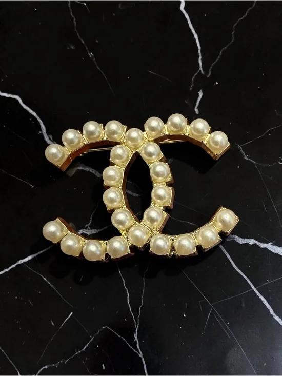 Chanel Pearl zipper made into brooch