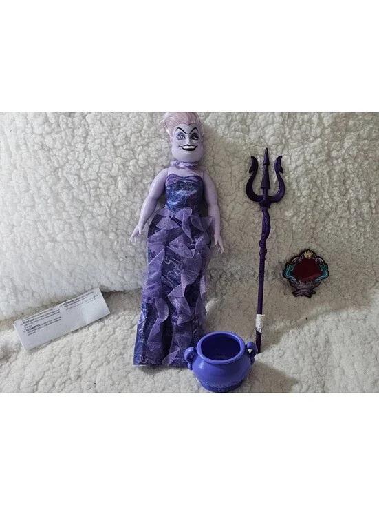 Disney Princess Villains Ursula Doll Excellent Condition With Accessories & Box