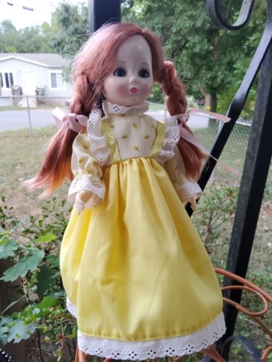 Vintage 1982 IDEAL Tressy 12