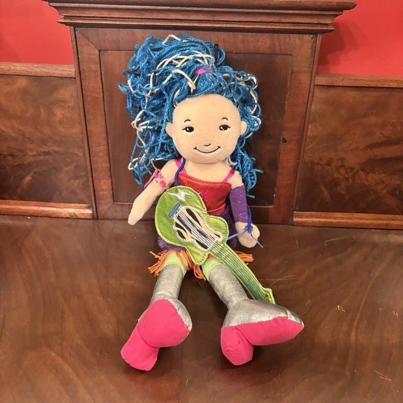 Manhattan Toy Groovy Girls Roxanna Plush Doll 2006 Blue Hair Guitar Rock Star