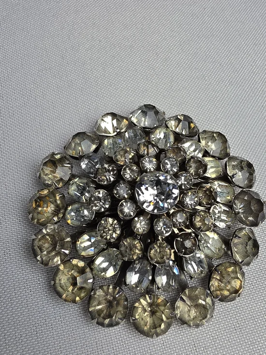 Vintage Signed Coro Rhinestone Starburst Brooch Mid-Century Silver Tone Pin