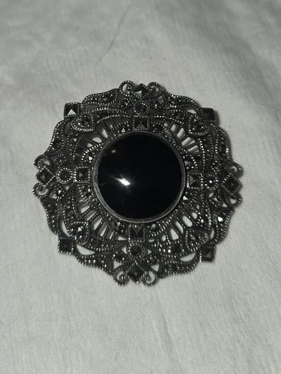 Vintage-Style Filigree Black Onyx Center Brooch Marked 925