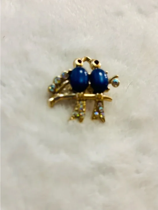 Brooch Source Unknown Gold-Tone Bluebirds Brooch with Aurora Crystal Accents