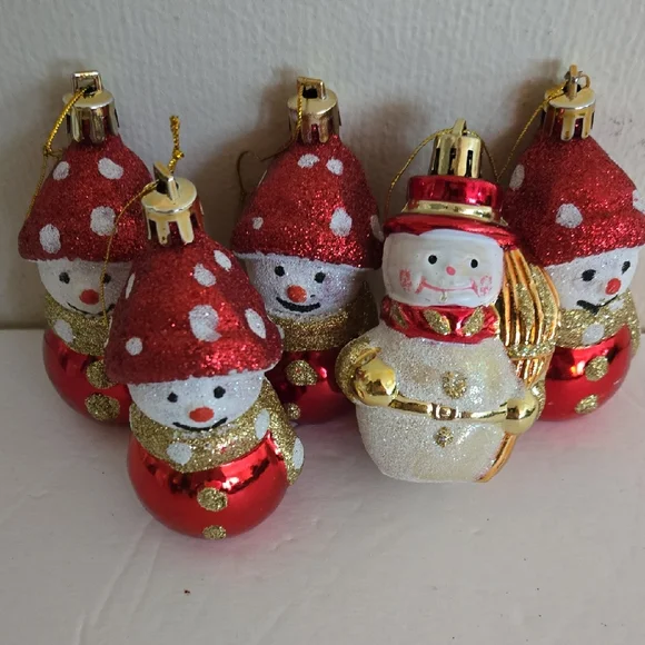 Festive Snowman Ornaments Set - Red and Gold Glitter