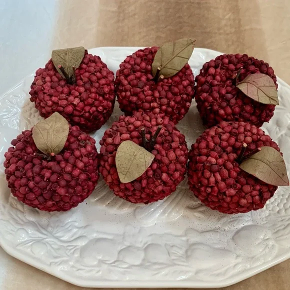 Set of 6 Decorative Red Apples Size 4x4