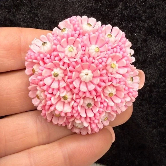 Vintage Flower Brooch Pink Dome