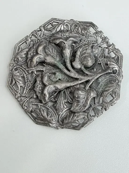 Vintage Art Nouveau Floral Octagon Silver Pewter Tone Brooch