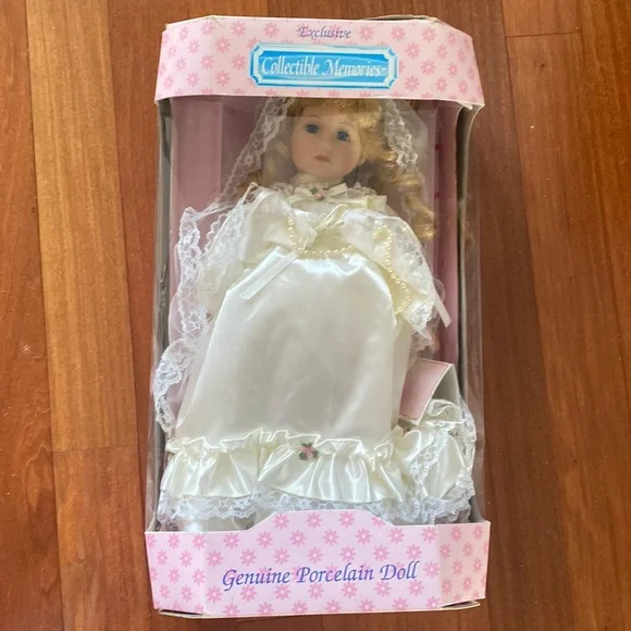 Collectible Memories Exclusive Porcelain Bride Doll - 16” EUC wOriginal Box