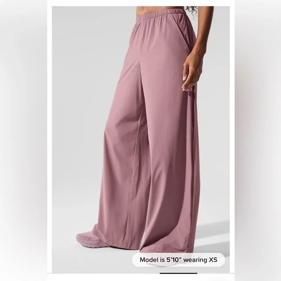 ALO Yoga Breezy Wide Leg Pant XS Limited: Smoky Quartz NWT