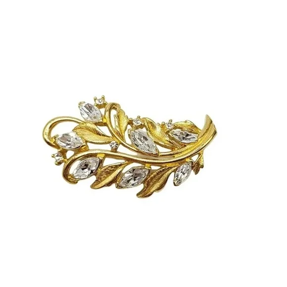 Crown Trifari Clear Rhinestone Leaf Flower Pin Brooch Gold Tone 1970s Era