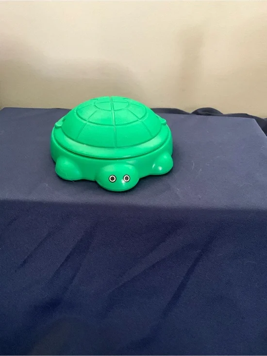Little Tikes dollhouse turtle sandbox