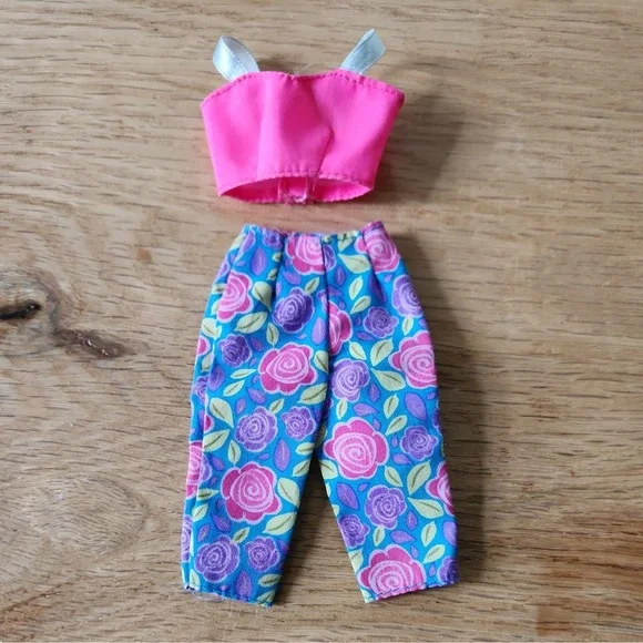 Pink & Purple Flower Print on Blue Capris Outfit Neon Pink Top Genuine‎ BARBIE