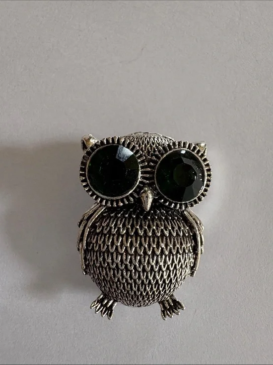 Silver Owl Accent Pin with Dark Green Crystal Eyes