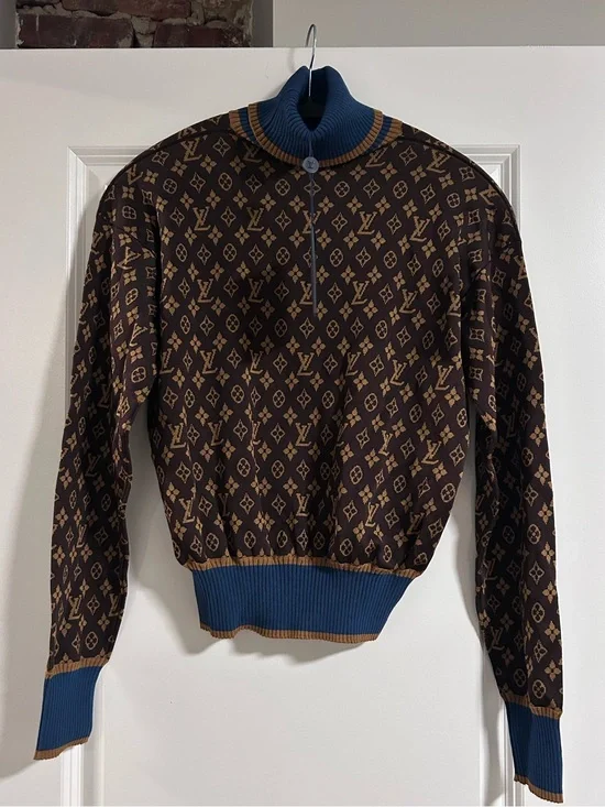 NEW Louis Vuitton Turtleneck Sweater Monogram LV Brown Silk