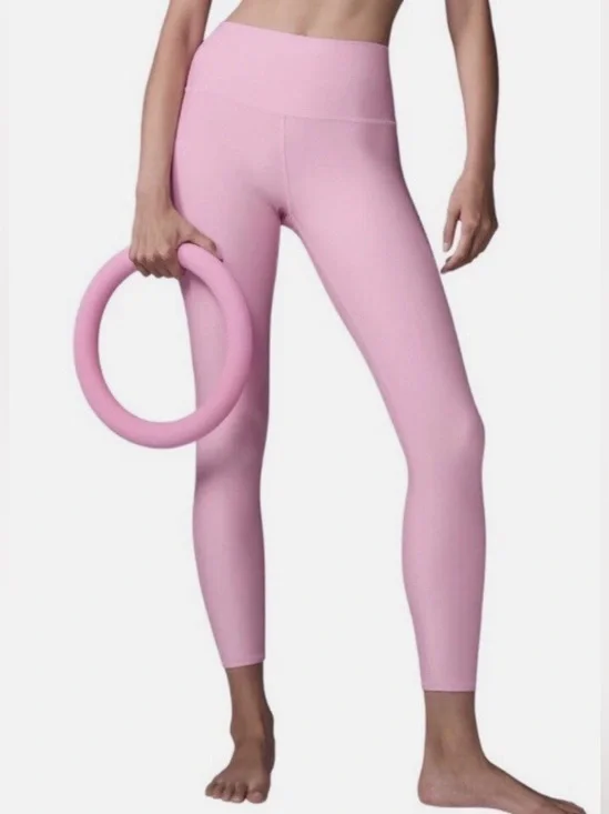 148.  Alo 7/8 High-Waist Airlift Legging