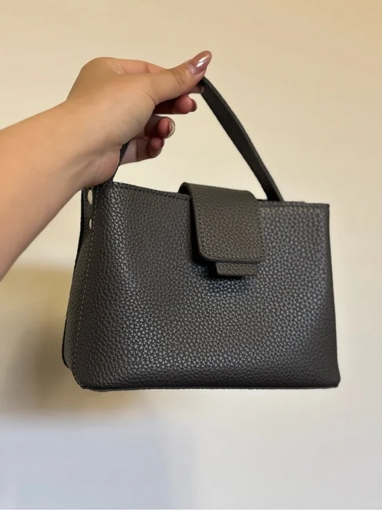 Minimalist Faux Leather Handbag