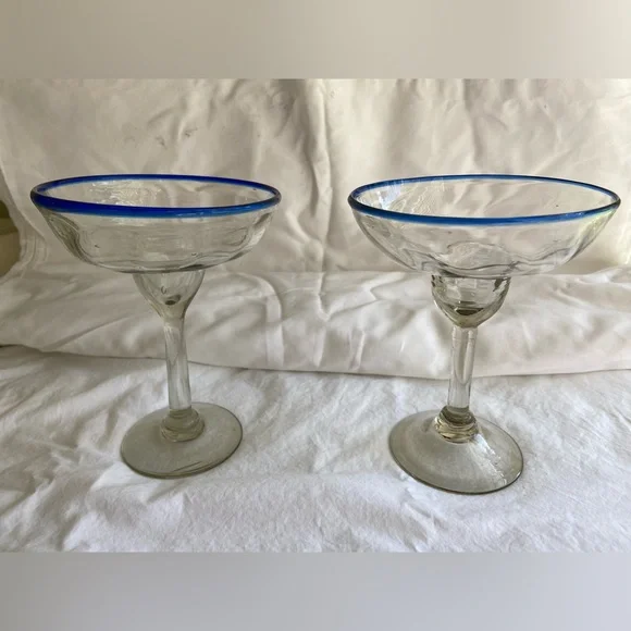 Vintage Margarita Glasses Blue Rim Mexican Hand‎ blown 6.5” x 5” set of 2