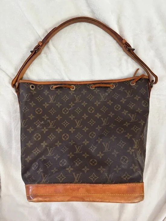 Vintage 1999 Louis Vuitton Monogram Noé Bucket Bag (M42224)