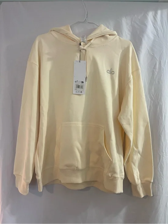 NWT Women’s ALO Yoga Cream Drawstring Hoodie size medium unisex