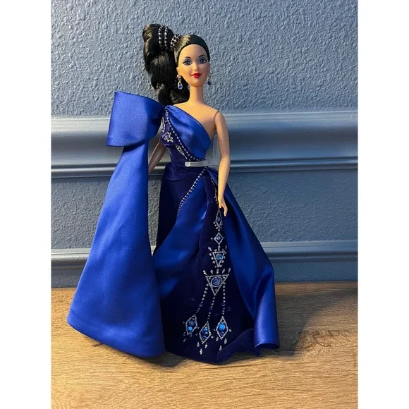 Barbie Doll Midnight Glamour Collection‎ Royal Blue Gown Sparkle Detail