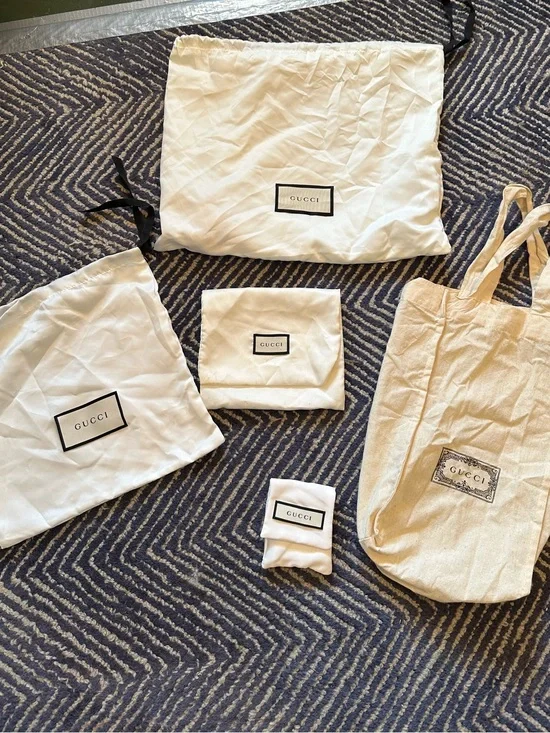 Gucci Neutral Canvas Tote and Dust Bag Collection - White/Cream