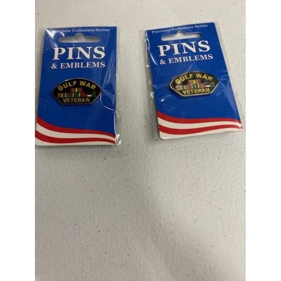 Lot of 2 Gulf War Veteran Lapel Pins Patriotic Collectors Series New Sealed