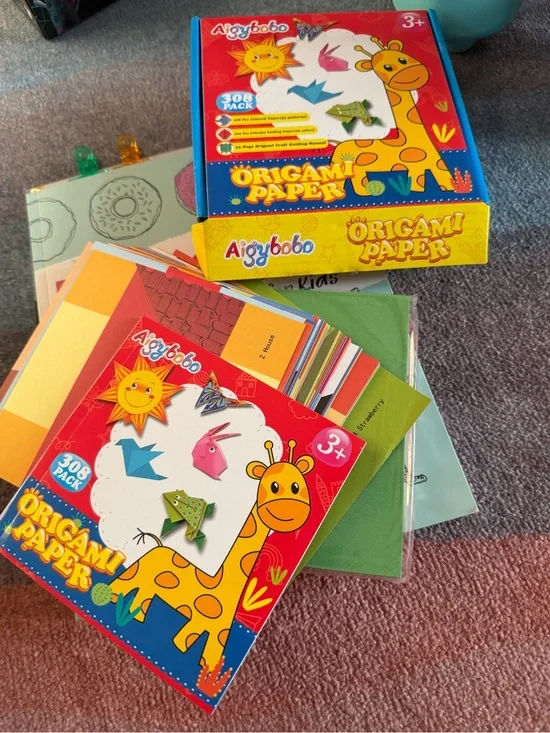 2 different Origami Paper Pack – Colorful Kids Craft Paper (Multicolor)