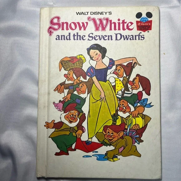 Vintage 1973 Walt‎ Disney Snow White and the Seven Dwarfs Hardcover Book
