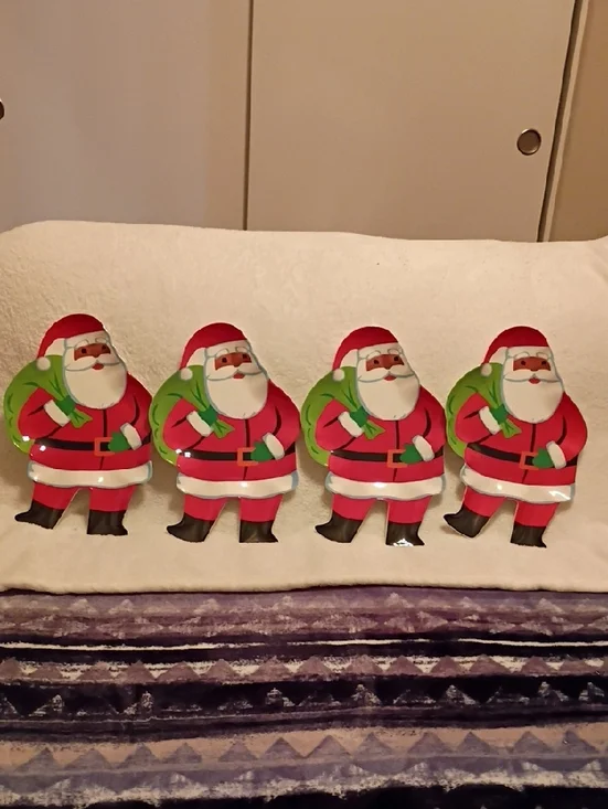 Holiday Wondershop Santa Plastic Plates 2024 Melamine Set Of 4 Diswasher Safe