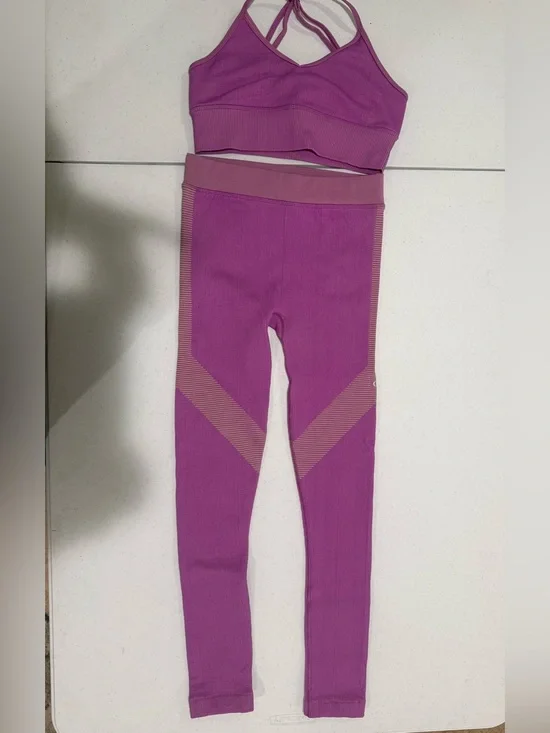 ALO Yoga Women’s Purple & Lime Green Seamless Active Leggings & Bra