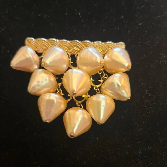Vintage Pearl Grape Cluster Brooch Pin
