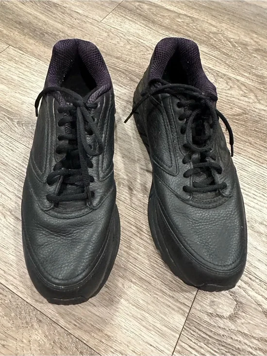 Men's Black Brooks Leather Lace-Up Comfort Sneakers- Addiction Walker style