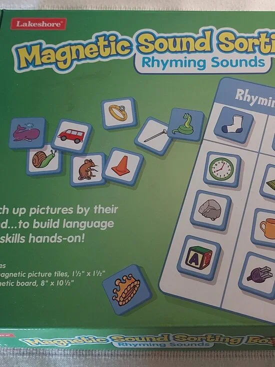 Lakeshore Magnetic Sound Sorting Board Rhyming Sounds Reading Phonics Sorting