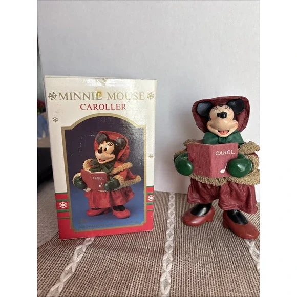 Vintage Disney Minnie Mouse  Caroller Table Piece Santa's World‎ Kurt S Adler