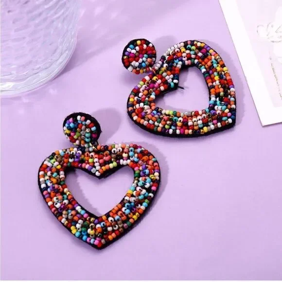 Beaded Heart Dangle Earrings ❤️