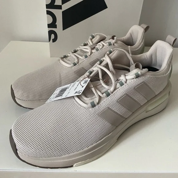 New ADIDAS RACER TR23 Men's  Sneakers Size 12.5 Shoes ID7355 Beige