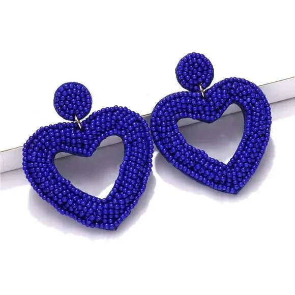 Beaded Heart Dangle Earrings ❤️