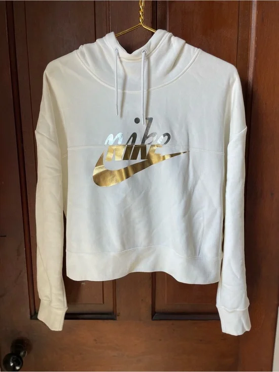 Nike women's medium white cropped hoodie