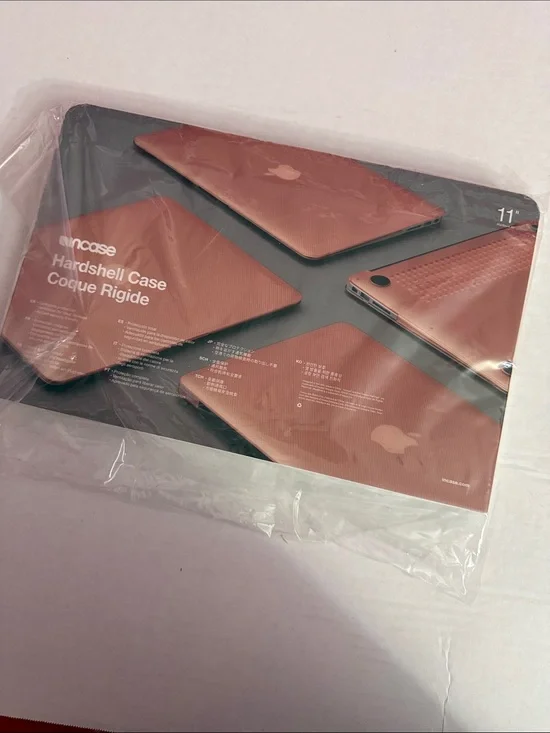Incase Hardshell Tablet Case in Rose Copper