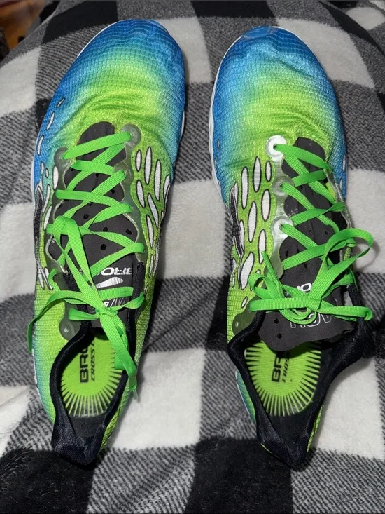 Brooks Mach Blue Green cross country Running Shoes with Neon Green Laces 11.5