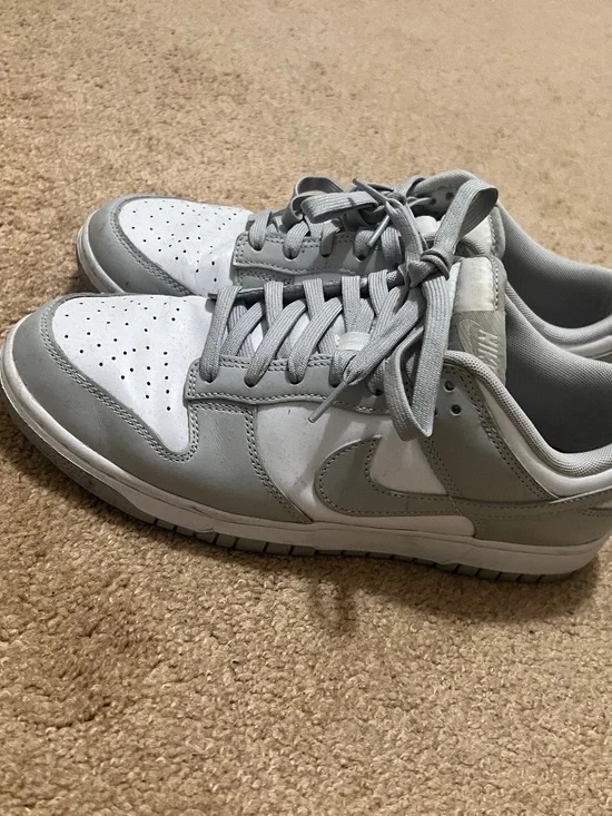 Nike Dunk Low 