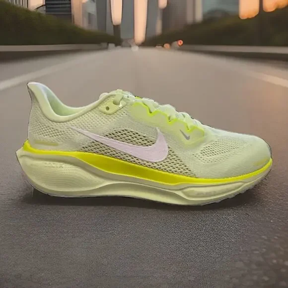 New Women's Size 8 Nike Air Zoom Pegasus 41 Barely Volt FD2723-702 Running Shoes