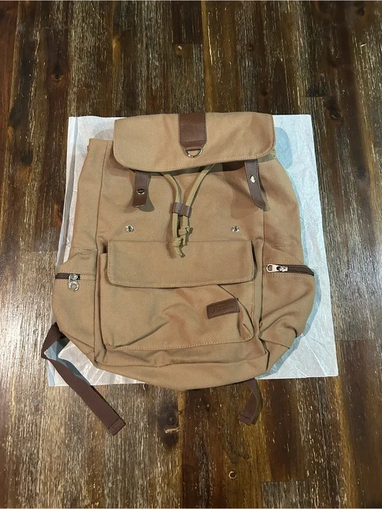 NWOT BELLA RUSSO Rucksack Bookbag Brown Tan 16