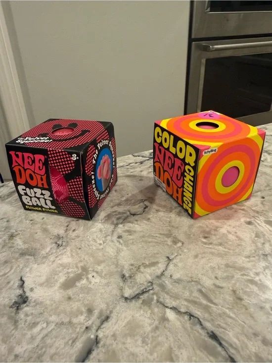 Pink NeeDoh Bundle! Pink Color Change & pink Fuzz Ball