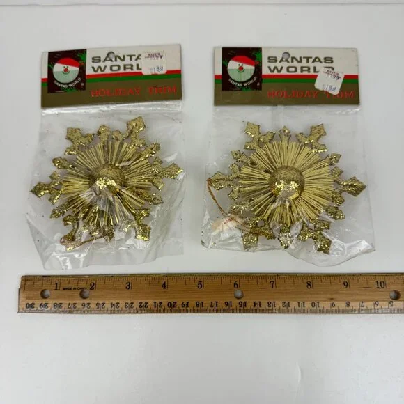 2 Vtg Sealed Santas World Gold Glitter‎ Ornaments Star Christmas Holiday Trim