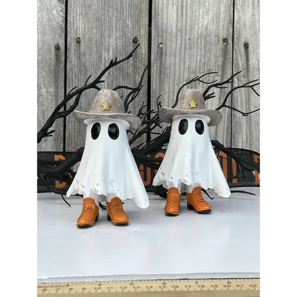 Cowboy Ghost Statue Display Ornaments Resin Handicrafts Halloween Figure 6in (2)