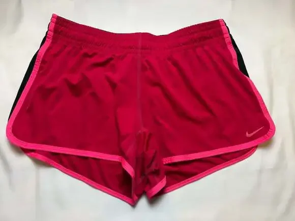 Nike Women's Dri-Fit Tempo Running Shorts size medium