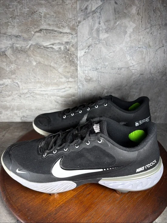 Nike Alpha Huarache Elite 3 Low Men’s size 13 Baseball Cleats